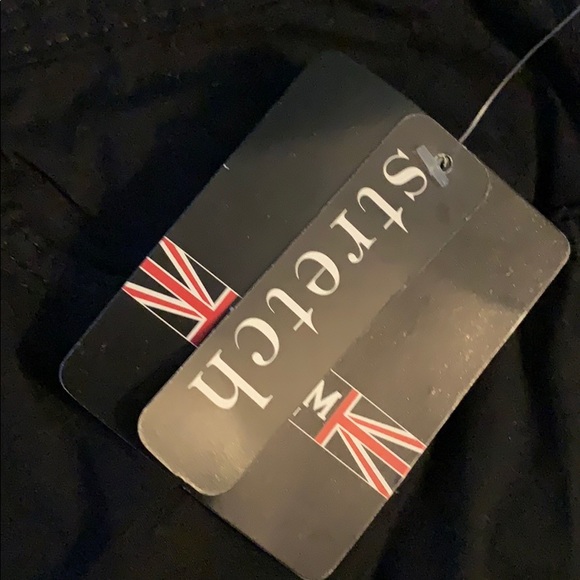 Black stretch twill cargo shorts size 16/18 - Picture 5 of 5